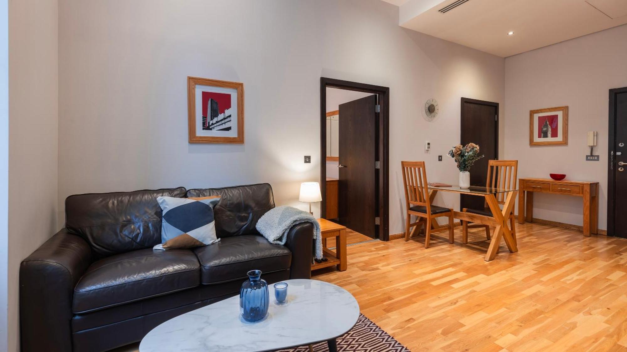 Cannon Street Serviced Apartments By Lovelystay London Eksteriør billede